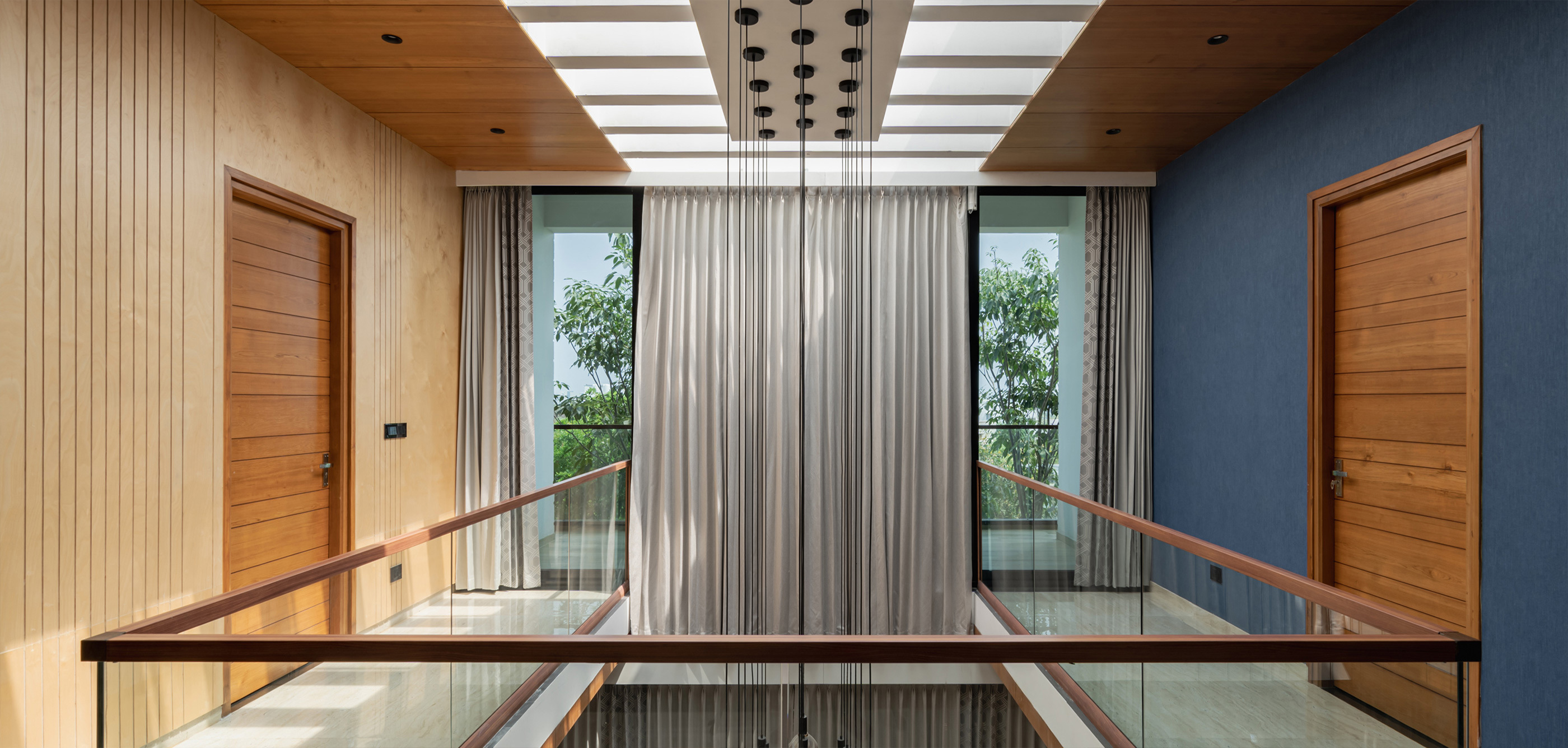 Architecture & Interior